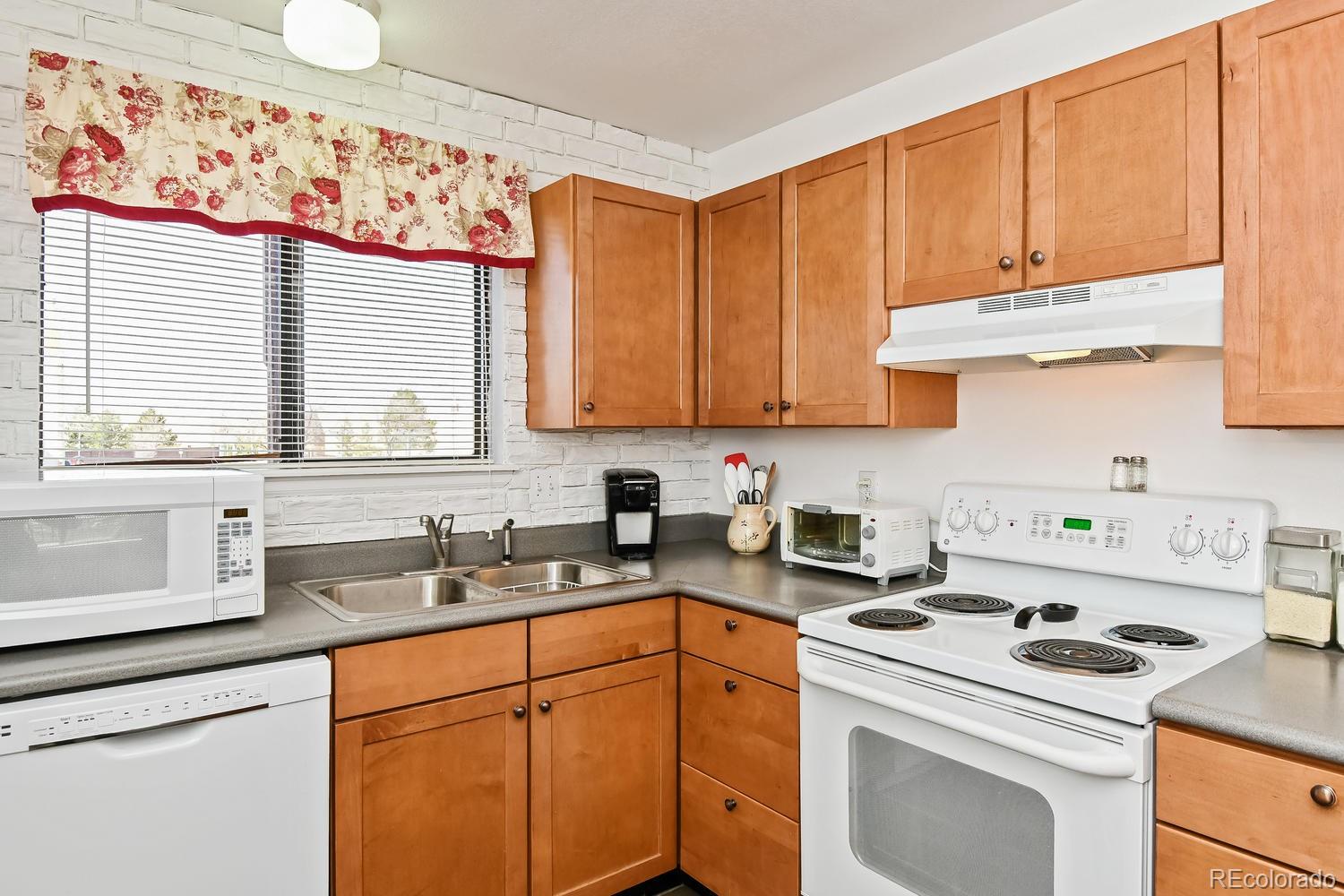 8470 Decatur Street, Unit 87 Westminster, CO 80031 - Photo 13 of 20 Gallery Image 13
