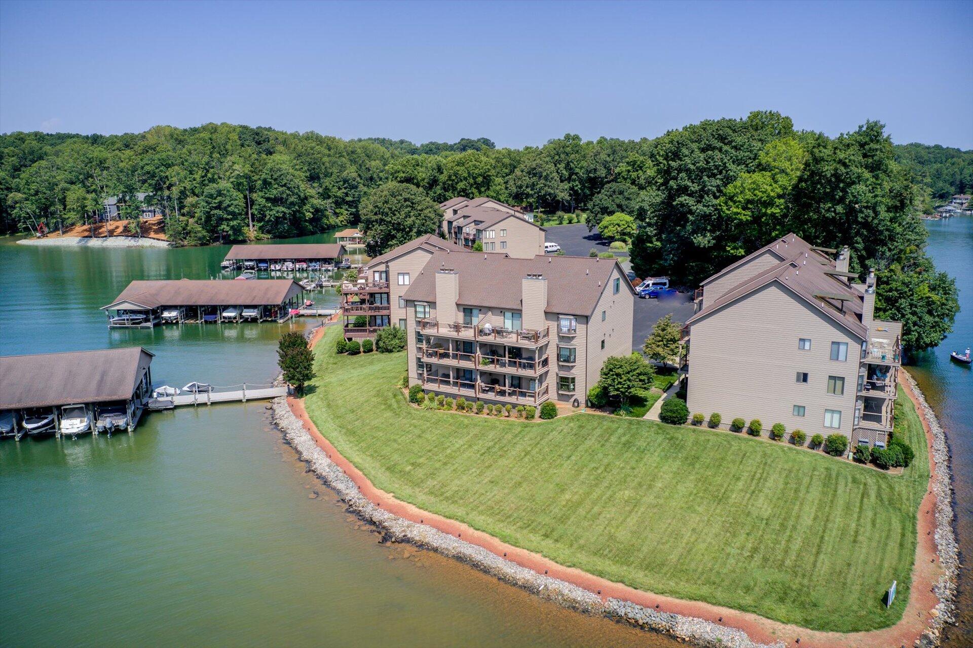 660 Monte Vista Road Union Hall, VA 24176 - Photo 2 of 35 02-072620230003