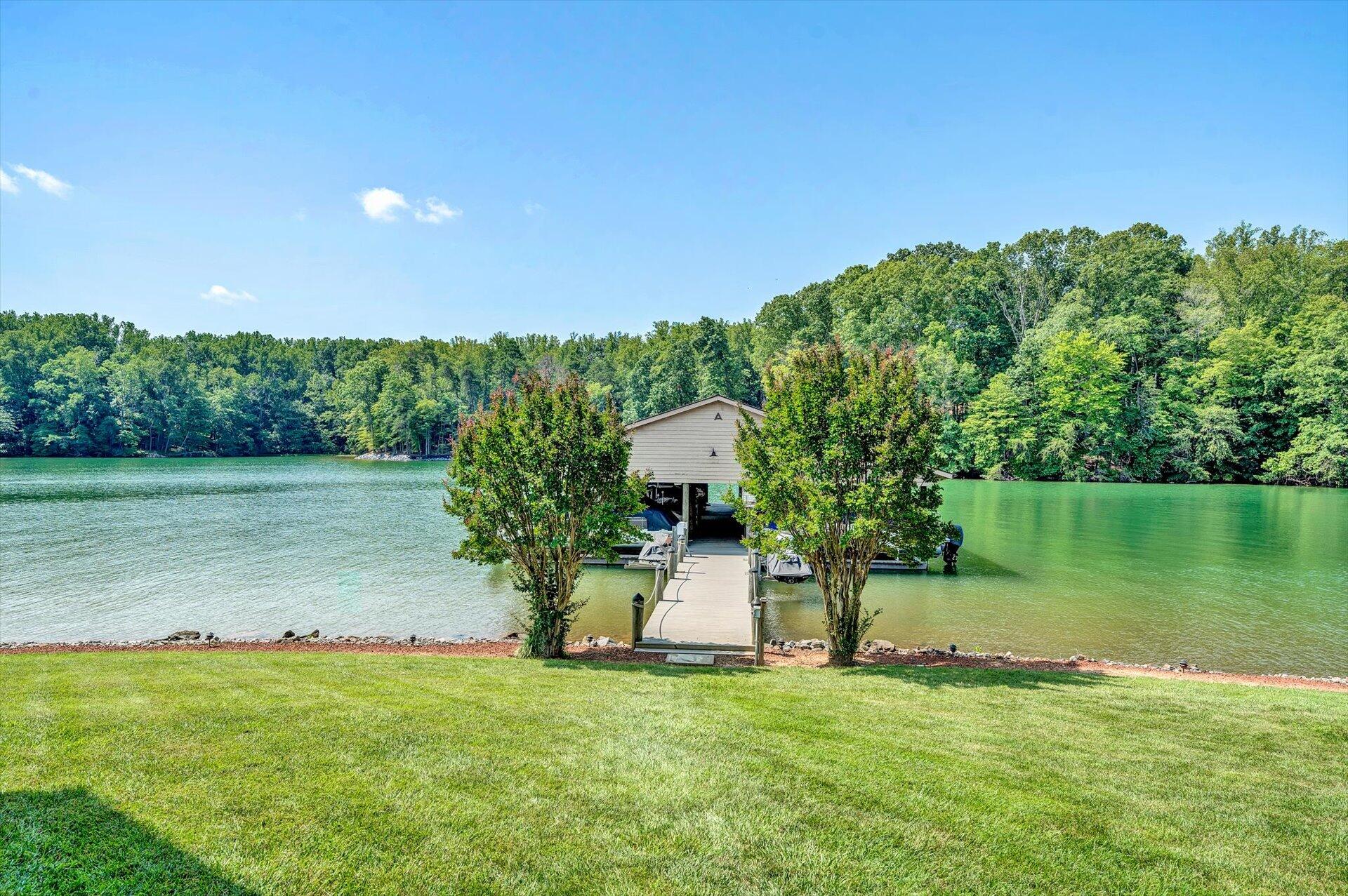 660 Monte Vista Road Union Hall, VA 24176 - Photo 32 of 35 32-072620230029