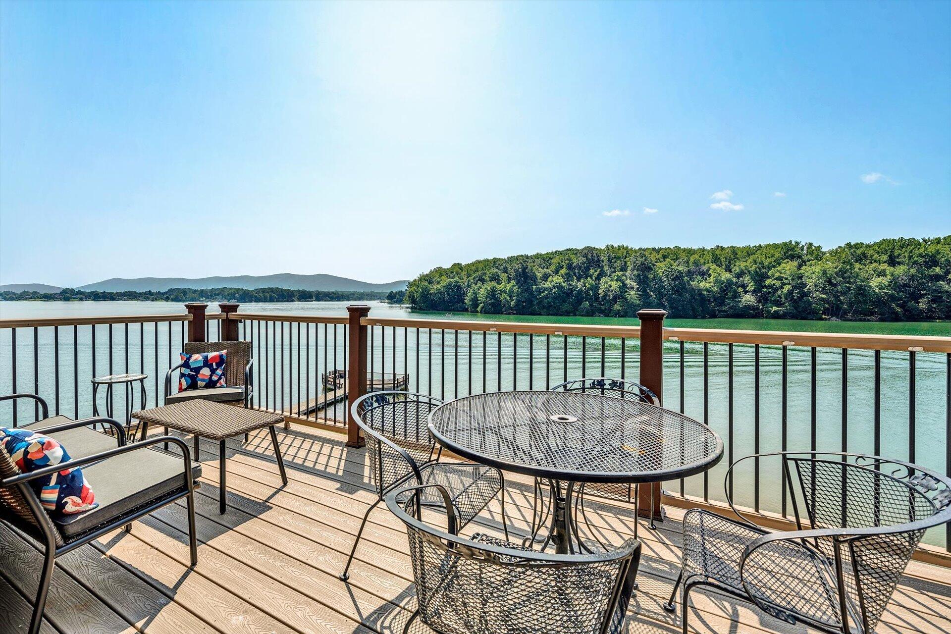 660 Monte Vista Road Union Hall, VA 24176 - Photo 4 of 35 04-072620230011