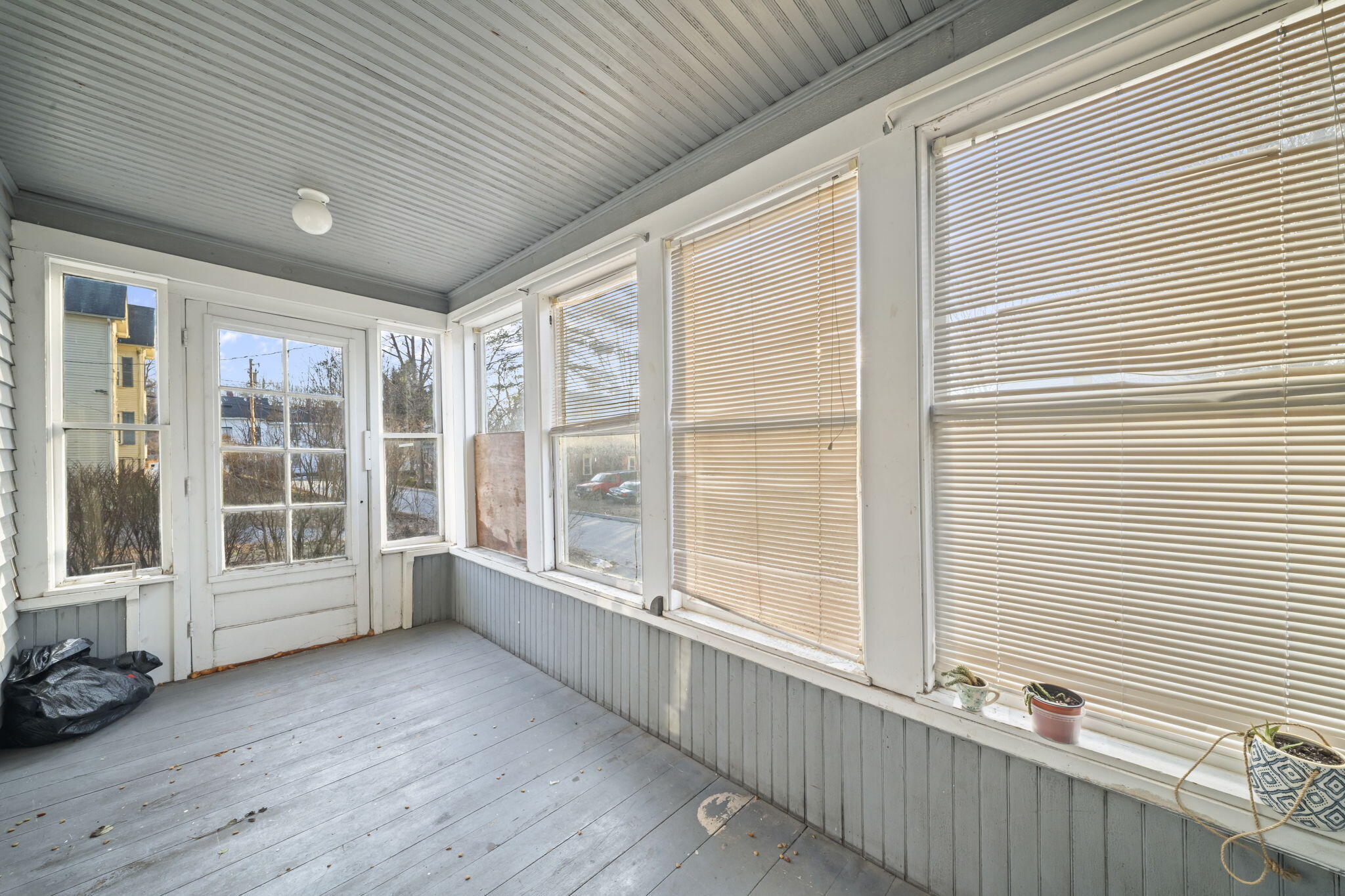 5 Cedar Court Augusta, ME 04330 - Photo 19 of 31 1st Floor, Enclosed Porch