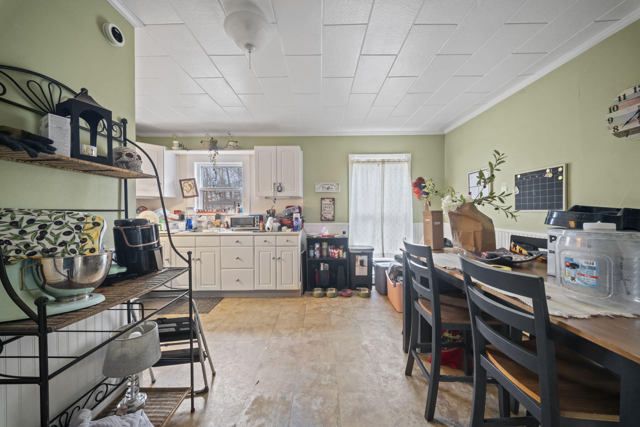 5 Cedar Court Augusta, ME 04330 - Photo 3 of 31 1st Floor, Dining Room