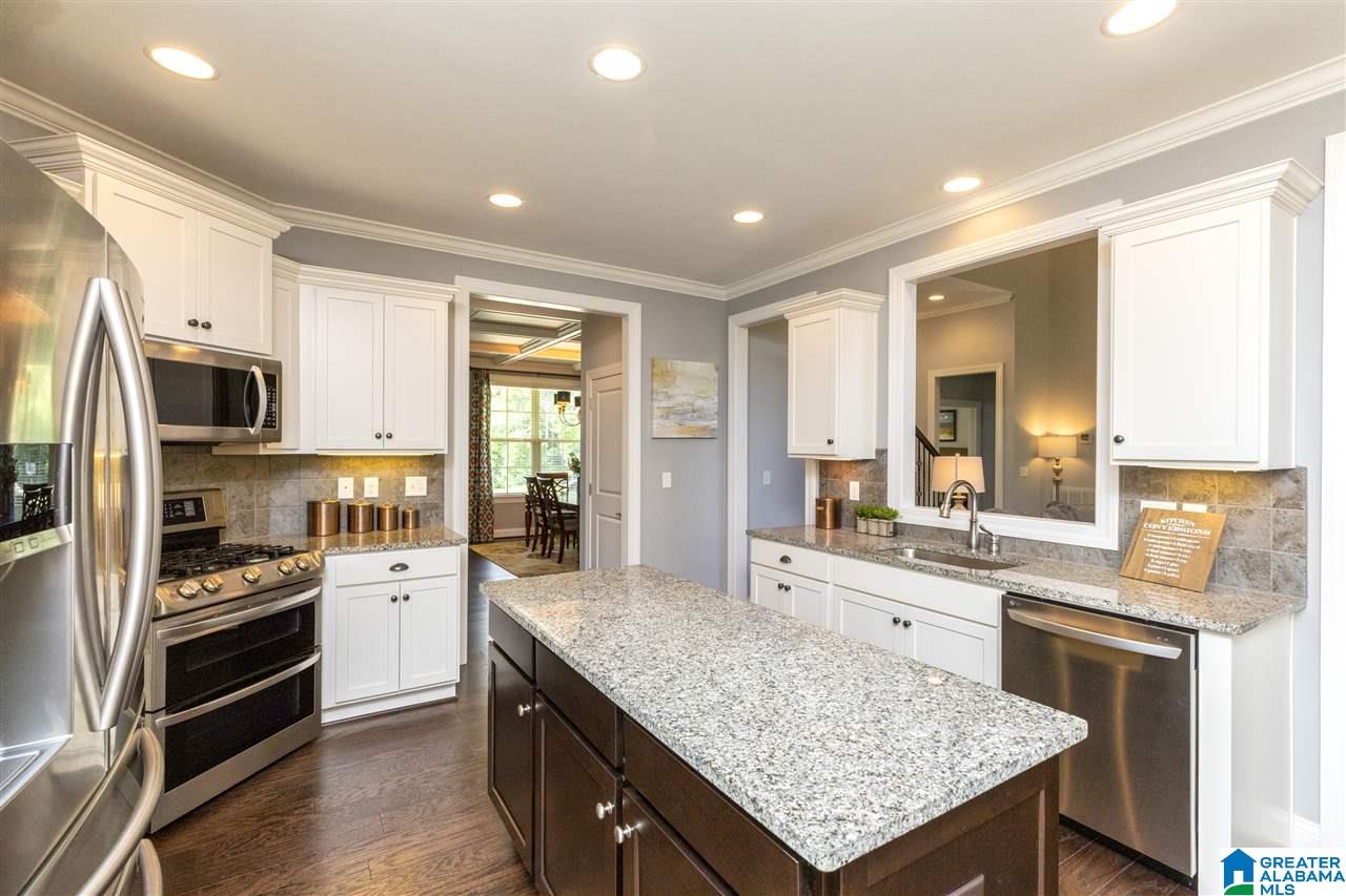 128 Highland Ridge Drive Chelsea, AL 35043 - Photo 26 of 47
