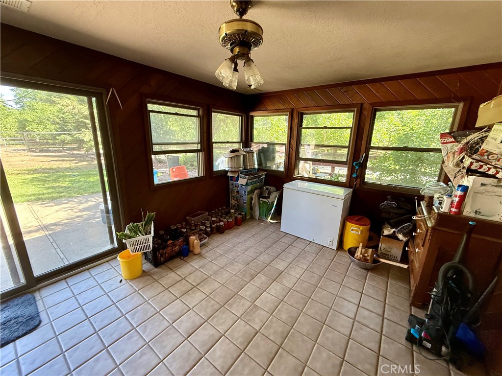 4870 5th Orland, CA 95963 - Photo 23 of 23 Front House Sun Room