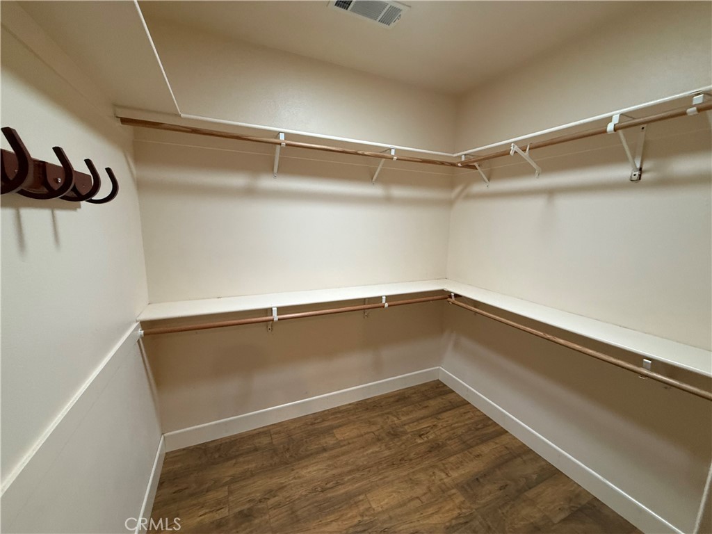 4870 5th Orland, CA 95963 - Photo 7 of 23 Primary Bedroom closet