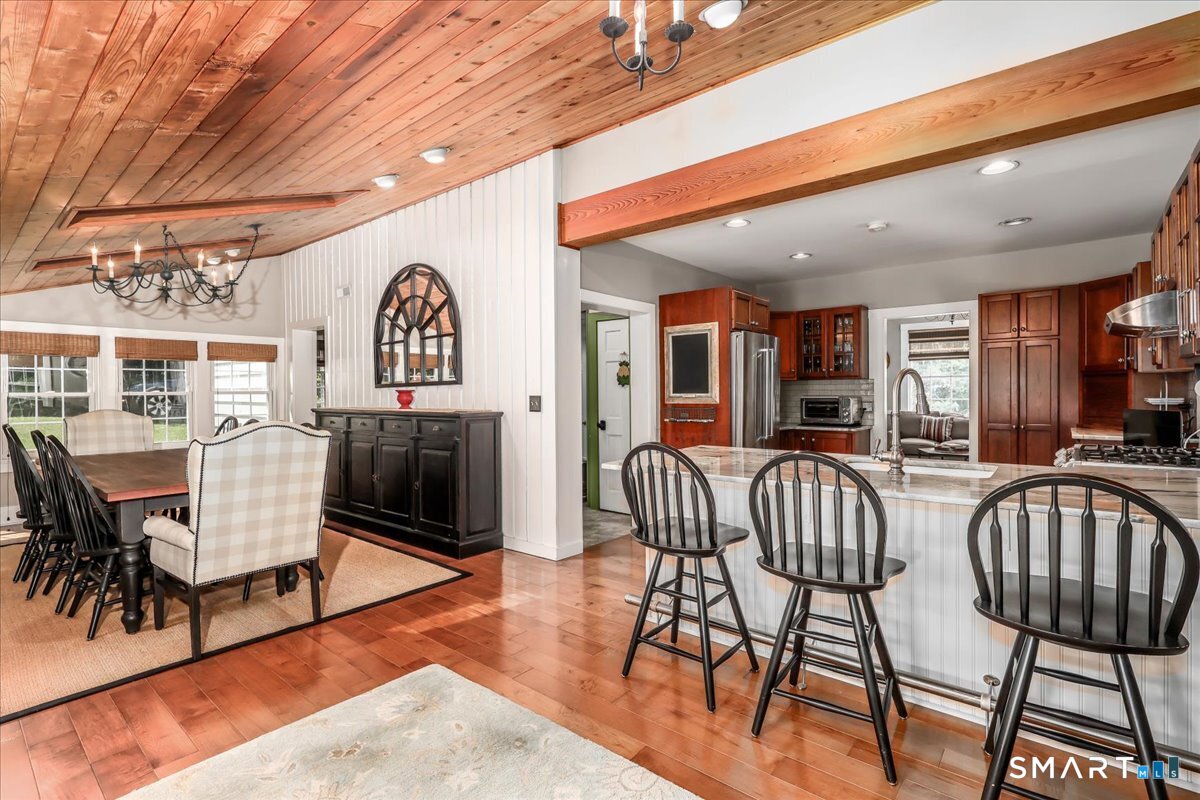 203 Whisconier Road Brookfield, CT 06804 - Photo 19 of 40