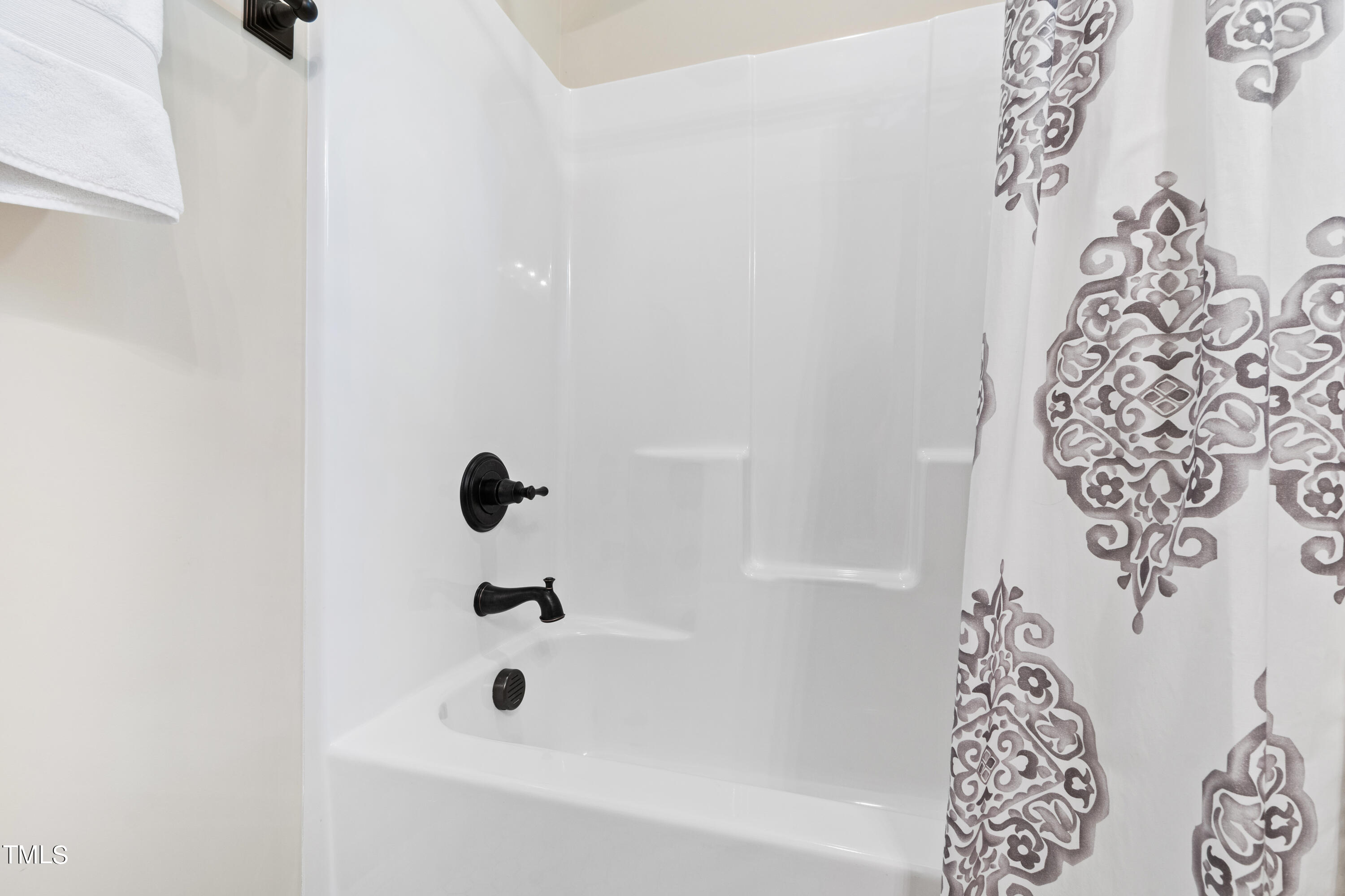 735 Powell Drive Raleigh, NC 27606 - Photo 54 of 64 BAthroom 7