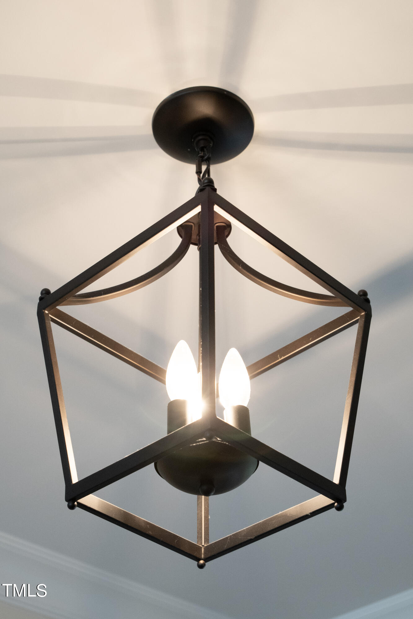 735 Powell Drive Raleigh, NC 27606 - Photo 7 of 64 3