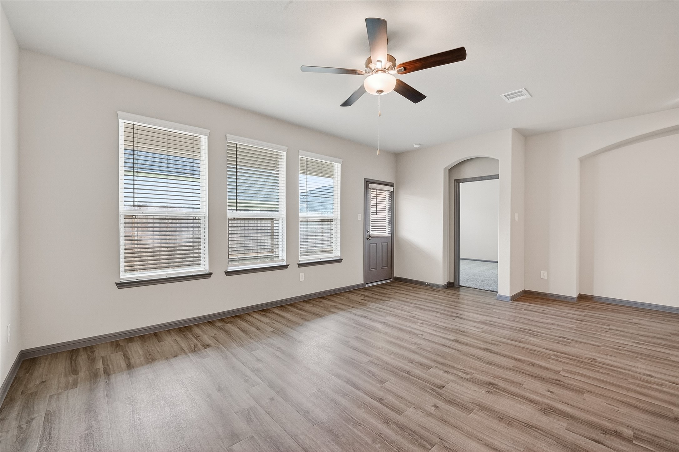 2119 Spring Hollow Drive Baytown, TX 77521 - Photo 19 of 37