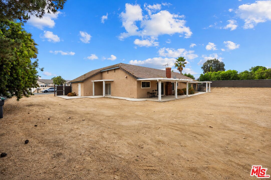 17493 Kaison Circle Riverside, CA 92508 - Photo 15 of 19