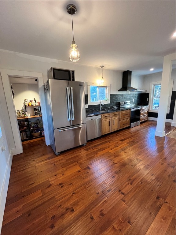 25 Maple Avenue Little Compton, RI 02837 - Photo 7 of 32 Gallery Image 7