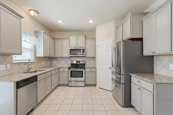 $379,000 | 5300 Crossville Drive, Waco, TX 76708