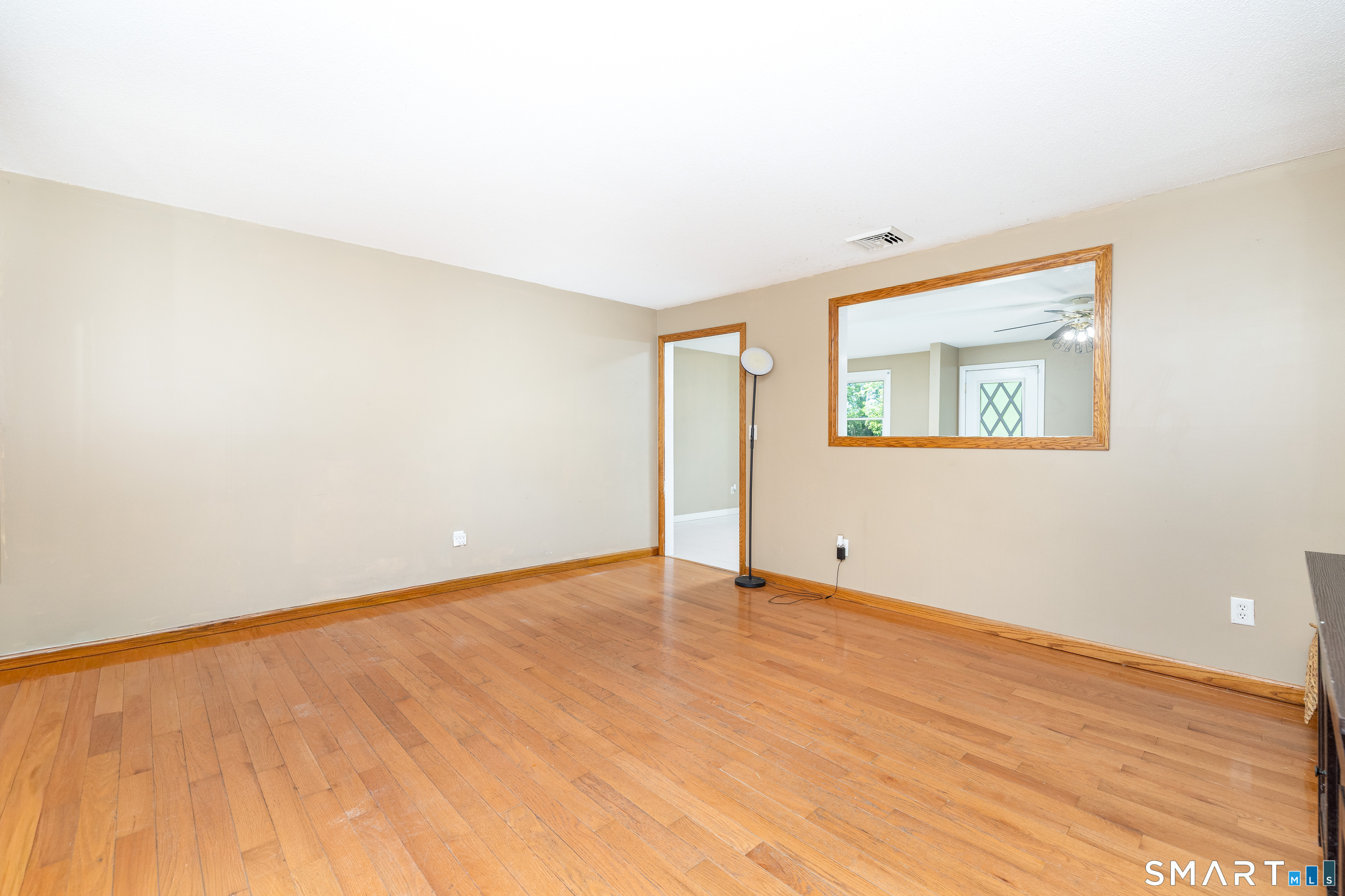 118 Norton Street Waterbury, CT 06708 - Photo 11 of 36