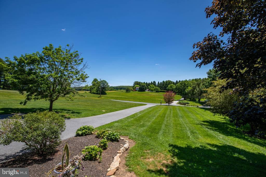 2708 Garrett Road White Hall, MD 21161 - Photo 5 of 38