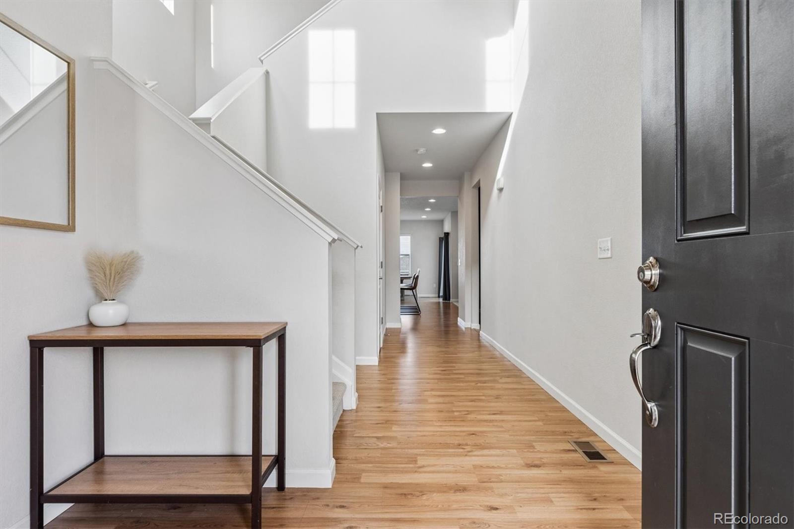 4998 Basalt Ridge Circle Castle Rock, CO 80108 - Photo 2 of 31