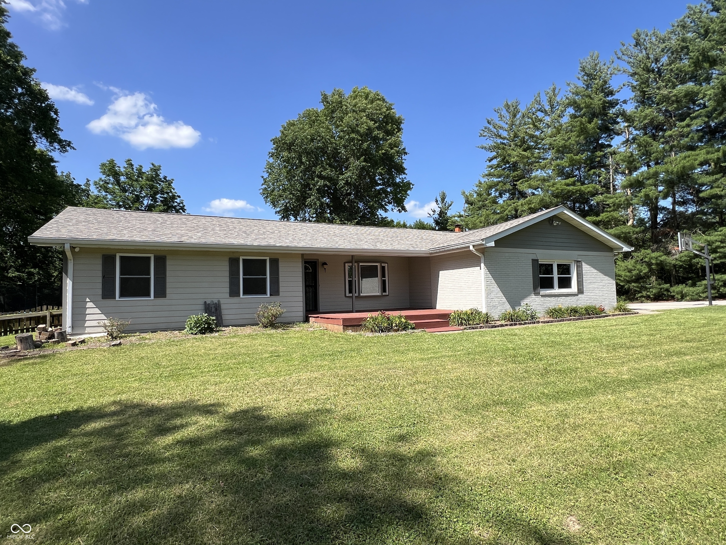 6238 East Southport Road Indianapolis, IN 46237 - Photo 2 of 43