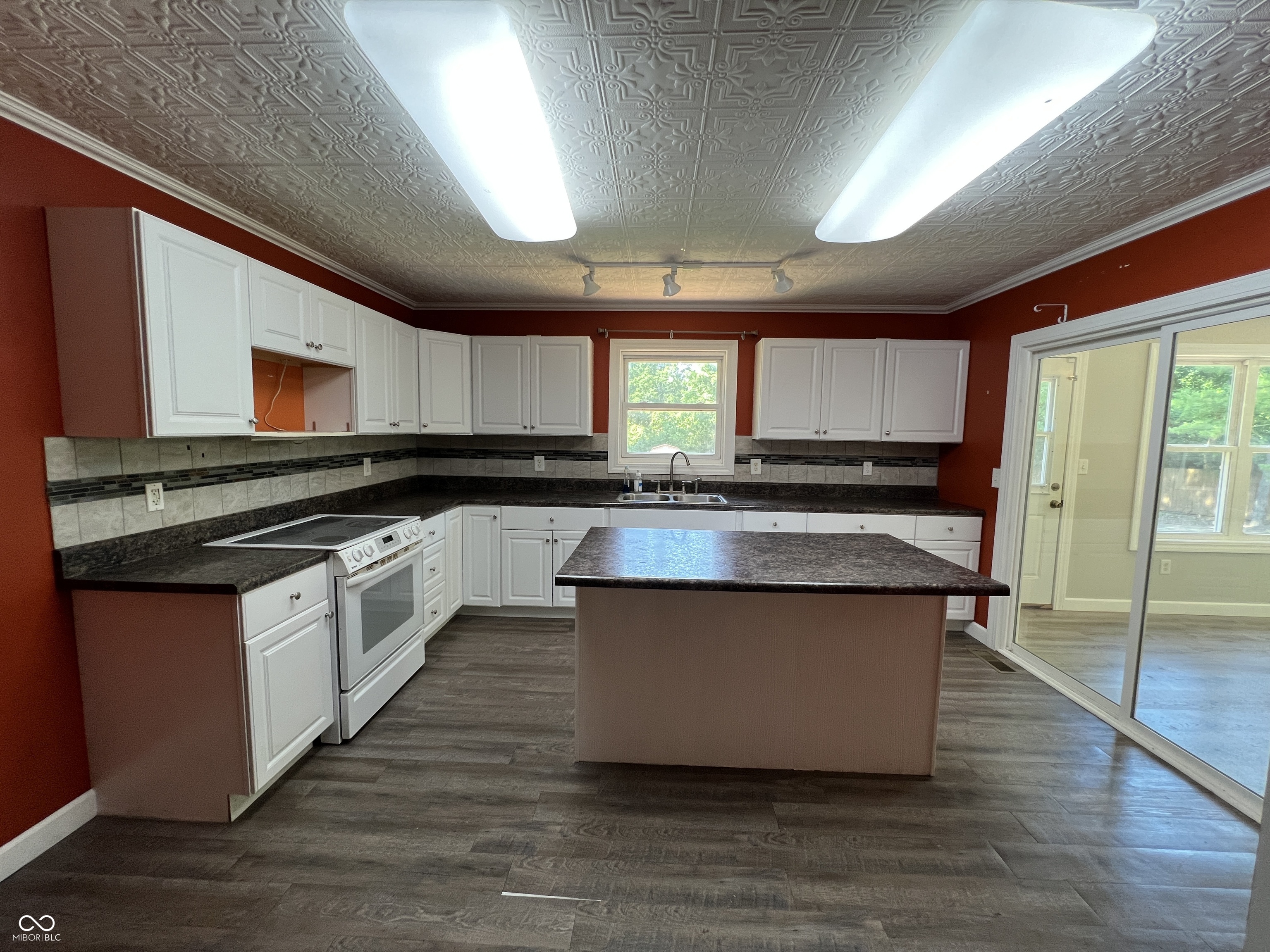 6238 East Southport Road Indianapolis, IN 46237 - Photo 10 of 43