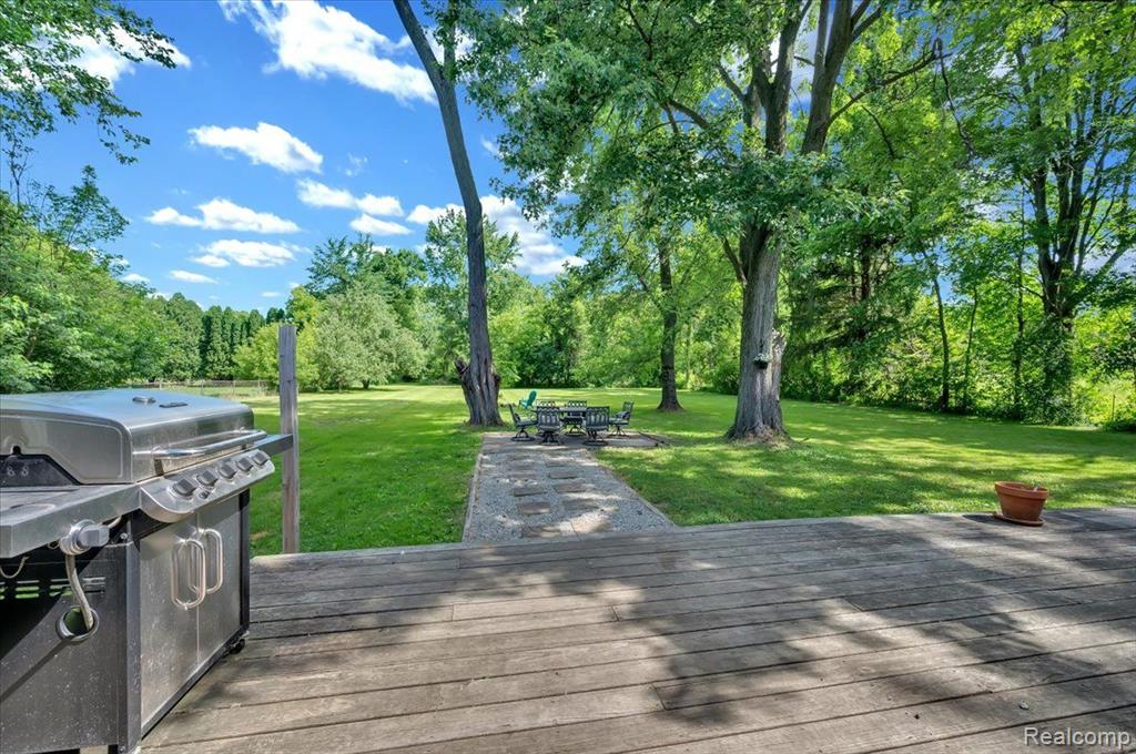 2930 Clarkston Road Lake Orion, MI 48362 - Photo 23 of 26 Gallery Image 23
