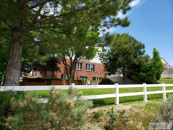 $659,900 | 1916 Satterfield Drive, Pocatello, ID 83201