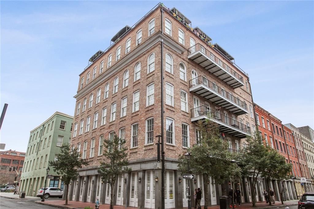 232 Decatur Street, Unit 5A New Orleans, LA 70130 - Photo 1 of 18 Gallery Image 1