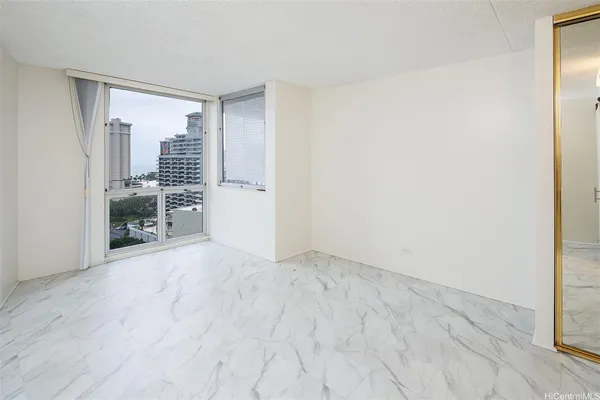 $4,000 | 469 Ena Road, Unit 2009, Honolulu, HI 96815