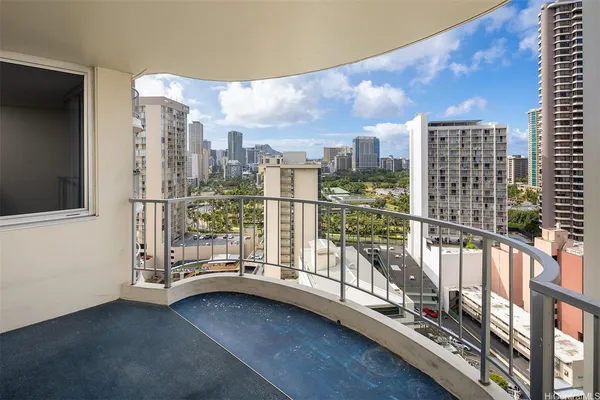 $4,000 | 469 Ena Road, Unit 2009, Honolulu, HI 96815