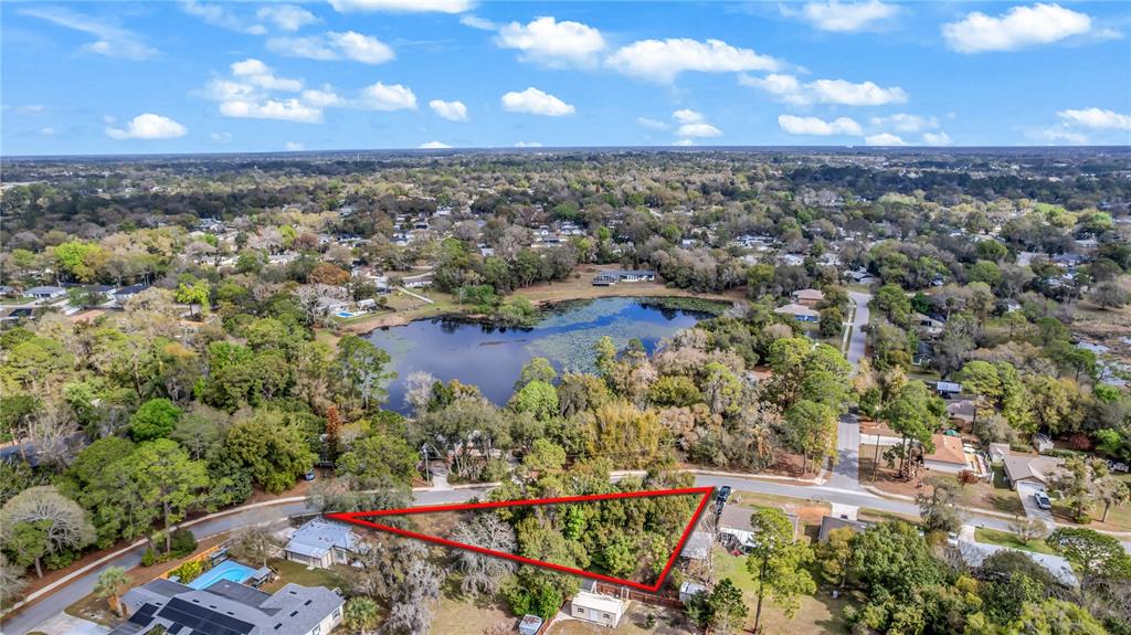 205 Plumosa Road DeBary, FL 32713 - Photo 5 of 6 a view of a city