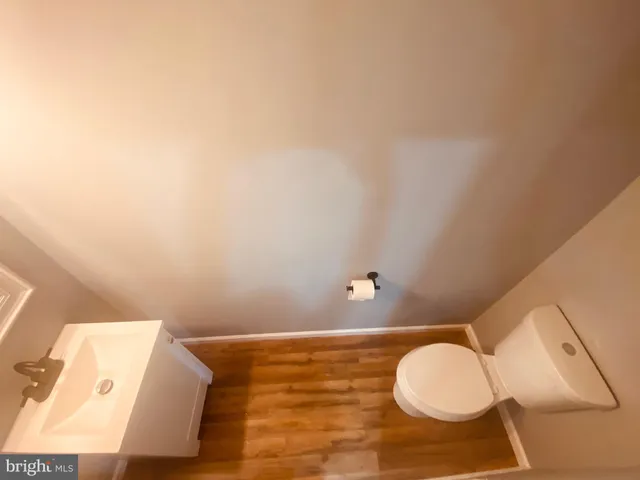 a bathroom with a sink and a toilet