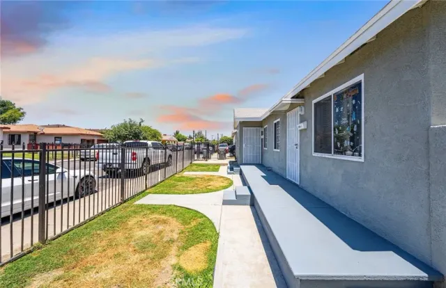 $965,000 | 12430 Peach Street, Lynwood, CA 90262