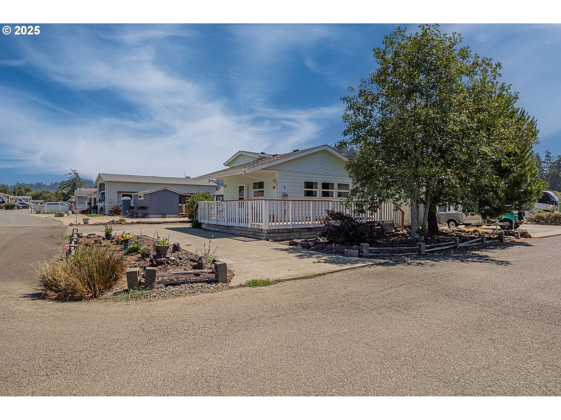 4 Creek Lane Lakeside, OR 97449 - Photo 4 of 30