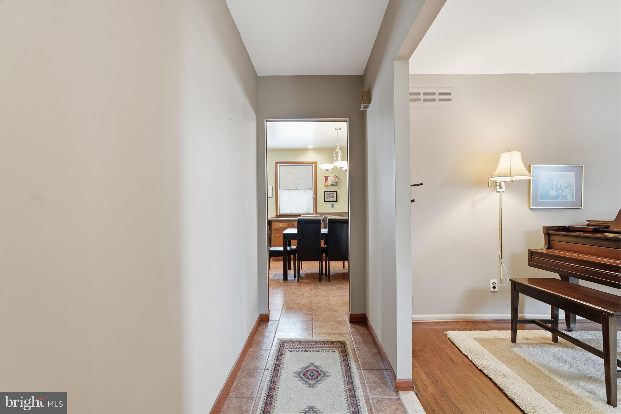 840 Davisville Road Warminster, PA 18974 - Photo 6 of 50