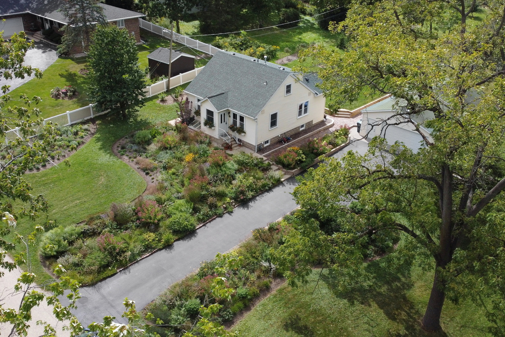 732 Rogers Road Gurnee, IL 60031 - Photo 41 of 44 an aerial view of house with yard and outdoor seating