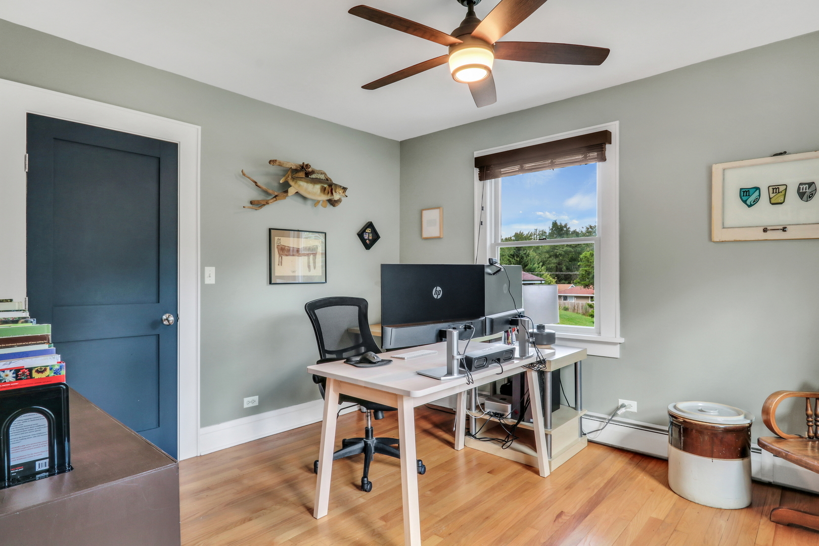 732 Rogers Road Gurnee, IL 60031 - Photo 7 of 44 a workspace with furniture and window