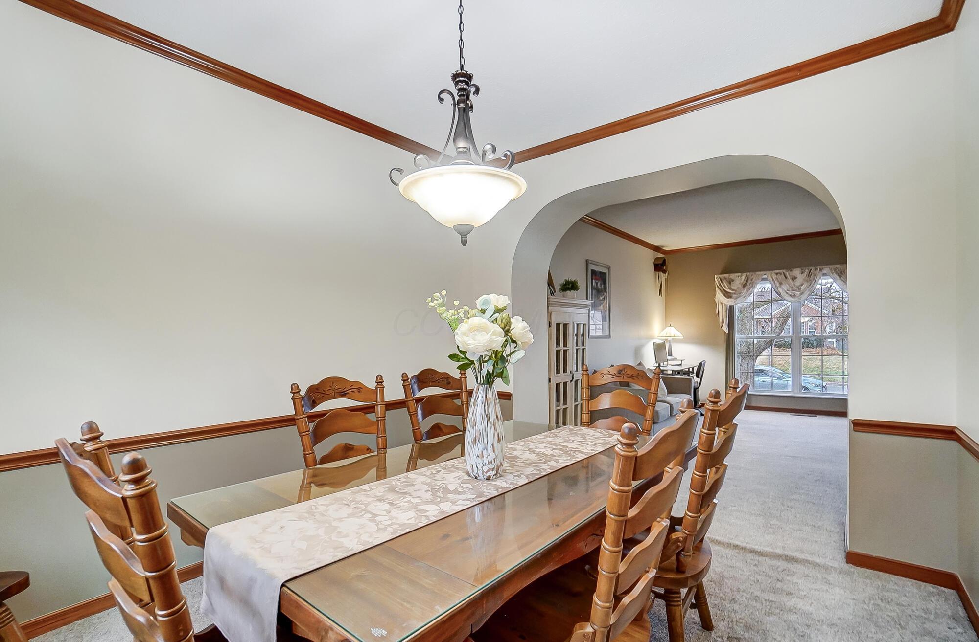 5337 Sutter Home Road Hilliard, OH 43026 - Photo 16 of 72 Off the kitchen is a spacious room currently being used for formal dining.