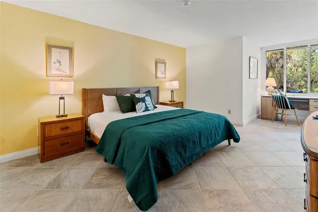 $10,000 | 832 Bayport Way, Unit 832, Longboat Key, FL 34228