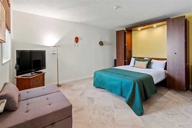 $10,000 | 832 Bayport Way, Unit 832, Longboat Key, FL 34228