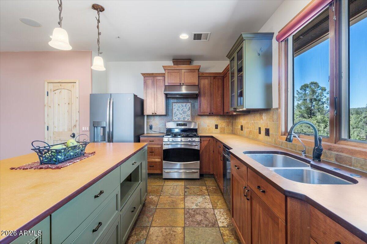 1904 Underwood Court Payson, AZ 85541 - Photo 31 of 92 Kitchen