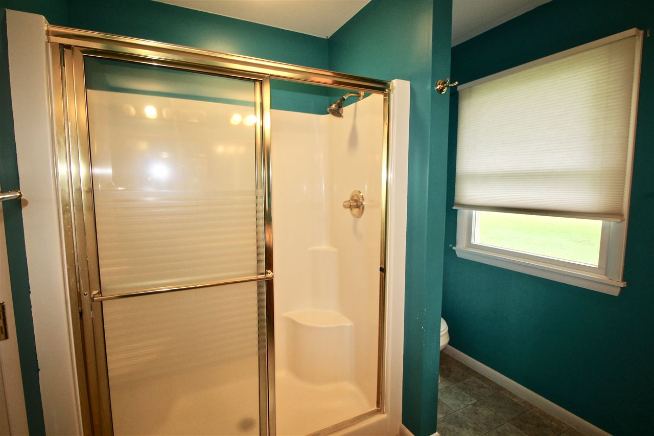 17844 Lake Knolls Road Pekin, IL 61554 - Photo 16 of 32