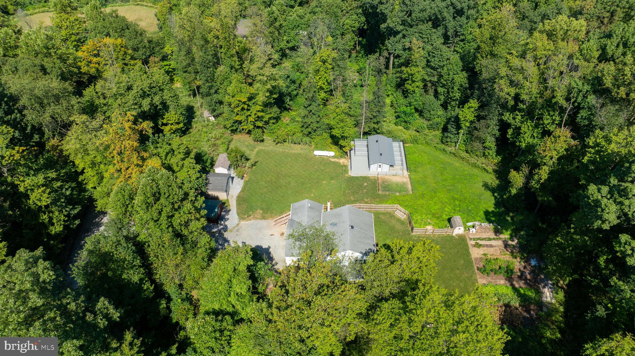 5939 Windmill Road Parkesburg, PA 19365 - Photo 11 of 61