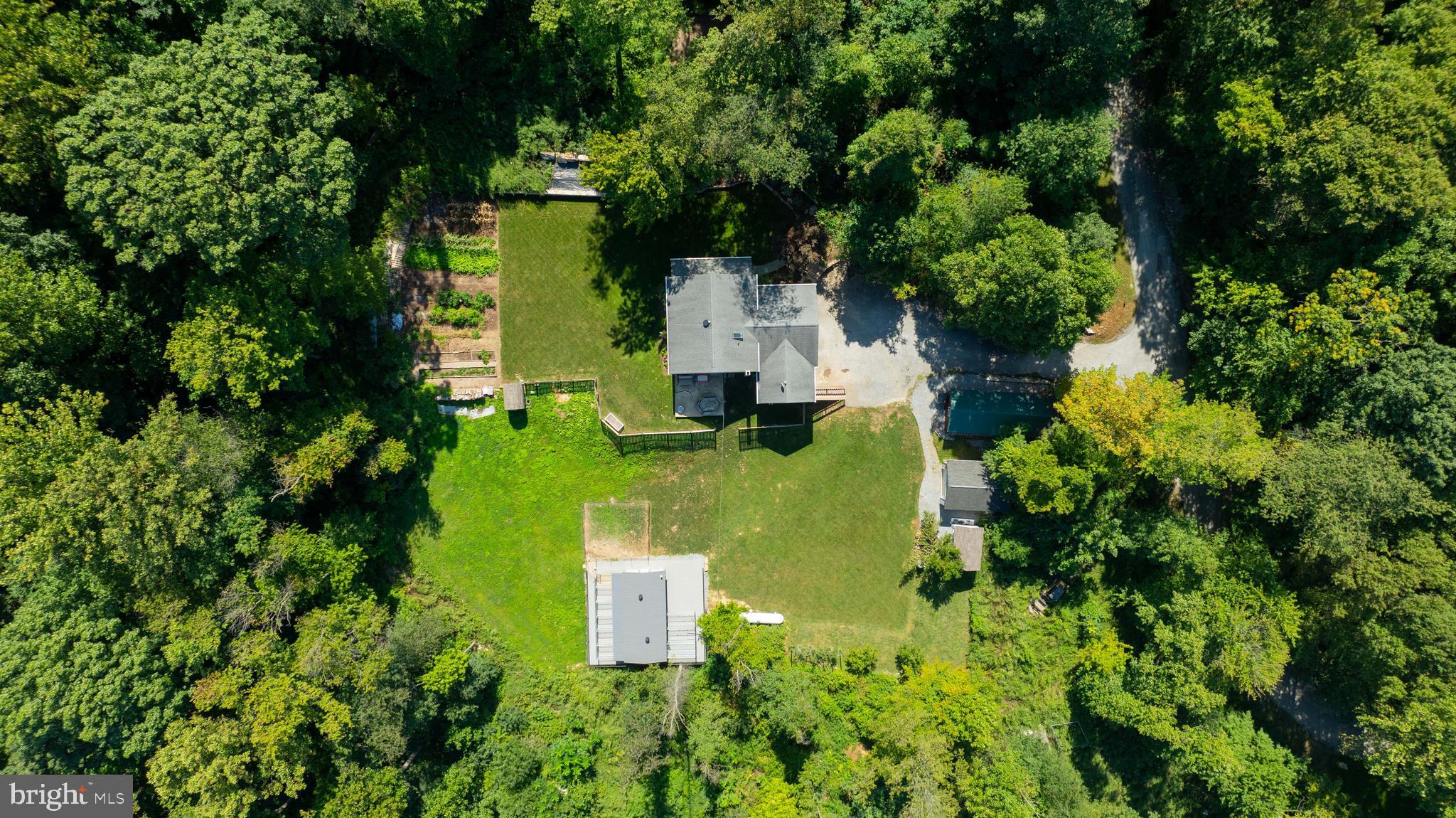 5939 Windmill Road Parkesburg, PA 19365 - Photo 8 of 61