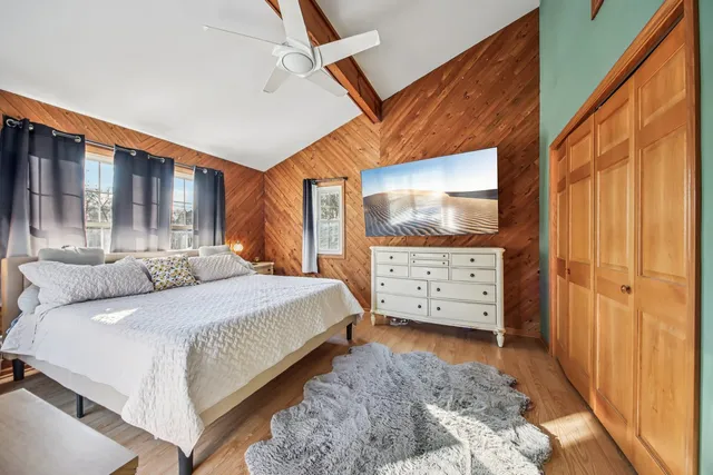 $239,900 | 7709 East Sunset Drive, Wonder Lake, IL 60097