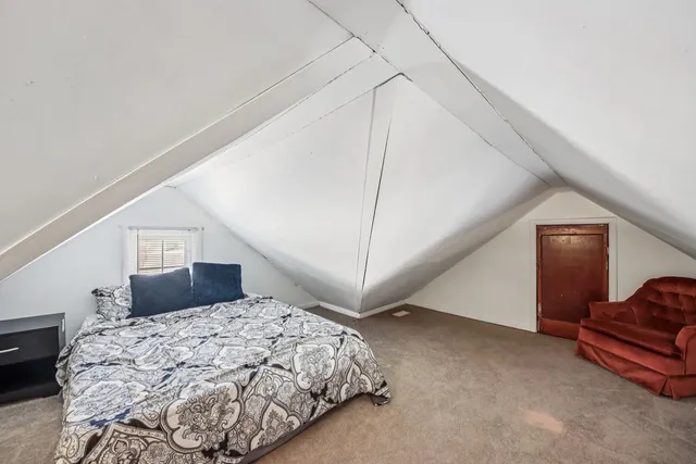 $239,900 | 7709 East Sunset Drive, Wonder Lake, IL 60097