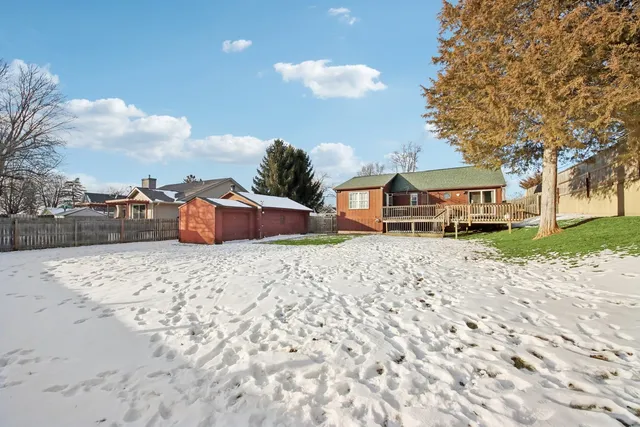 $239,900 | 7709 East Sunset Drive, Wonder Lake, IL 60097