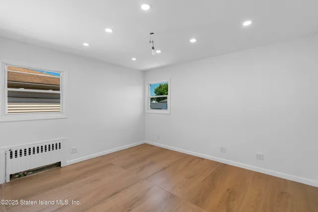 $1,050,000 | 75 Muller Avenue | Westerleigh