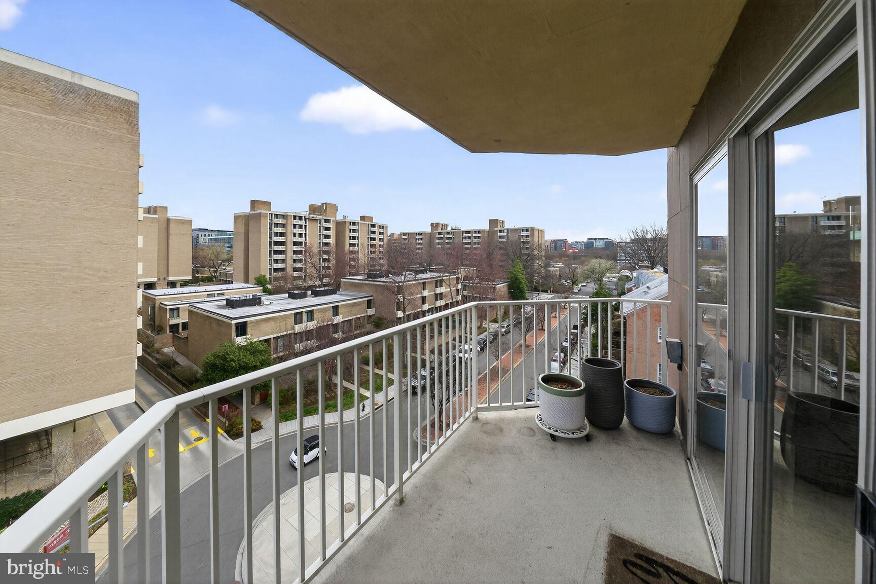 560 N Street Southwest, Unit N615 Washington, DC 20024 - Photo 16 of 16