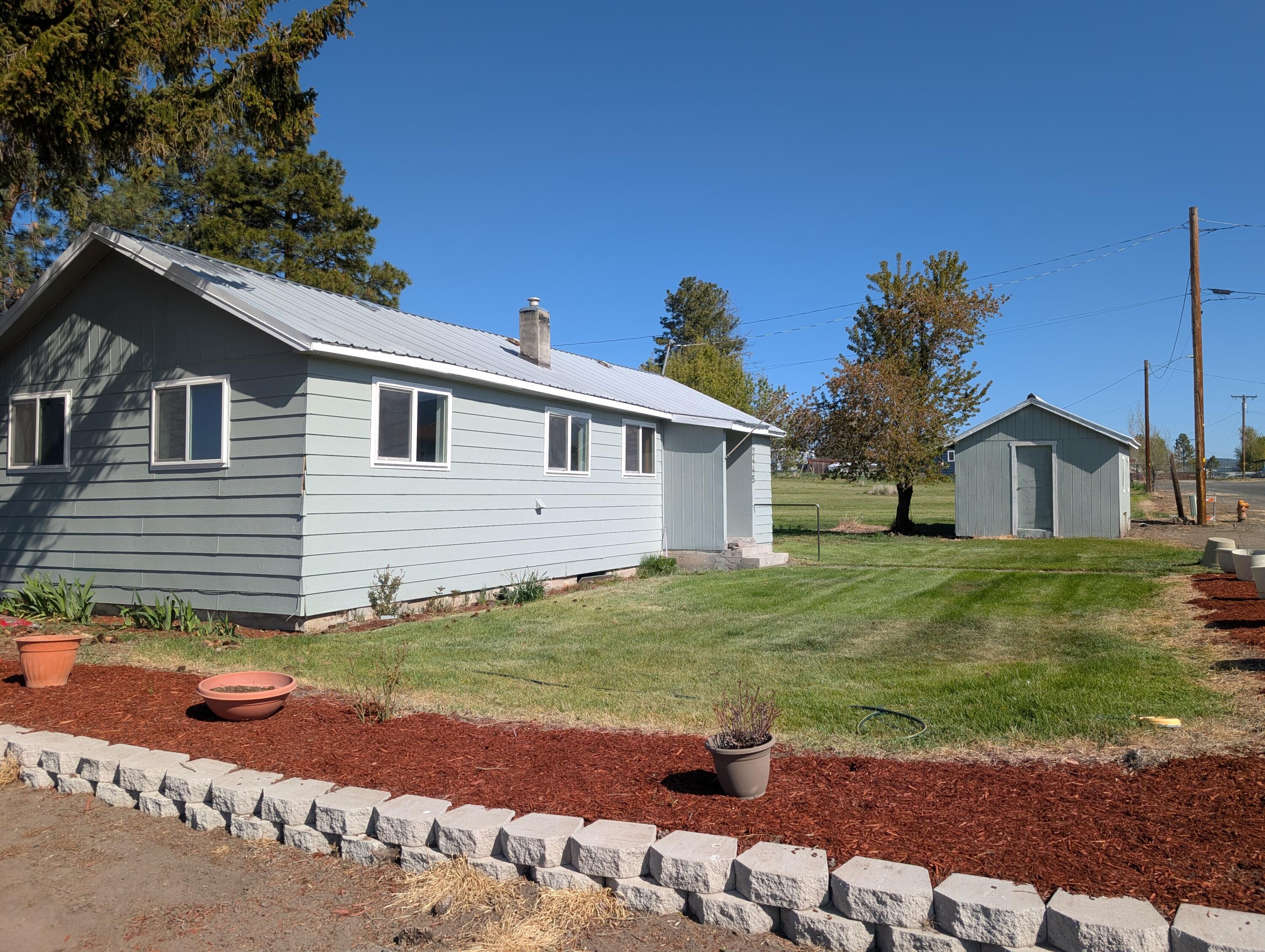 2445 5th Street Malin, OR 97632 - Photo 4 of 30 PXL_20260428_164635305