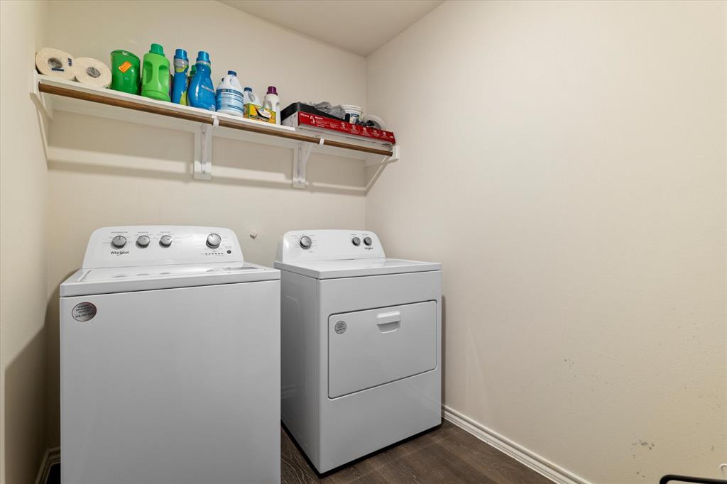113 Clason Road Royse City, TX 75189 - Photo 22 of 25 a utility room with dryer and washer