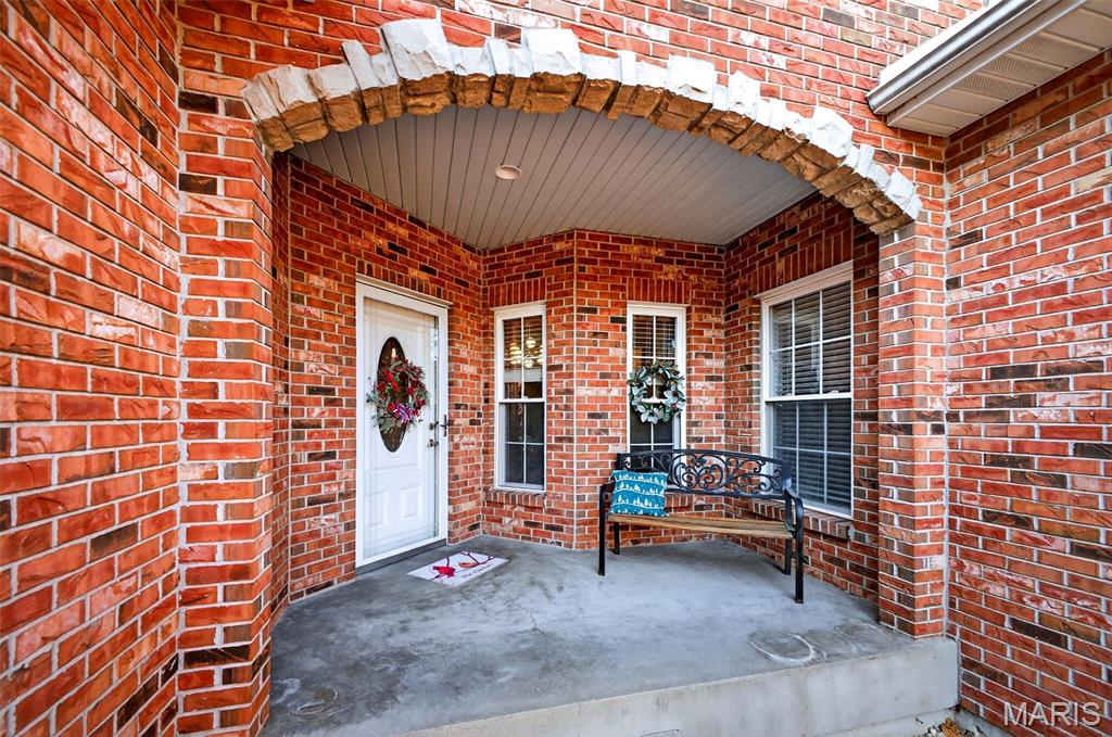 1597 Ghent Road Columbia, IL 62236 - Photo 3 of 46