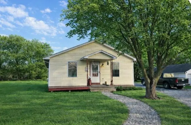 $248,000 | 523 North Lafayette Street, Corder, MO 64021