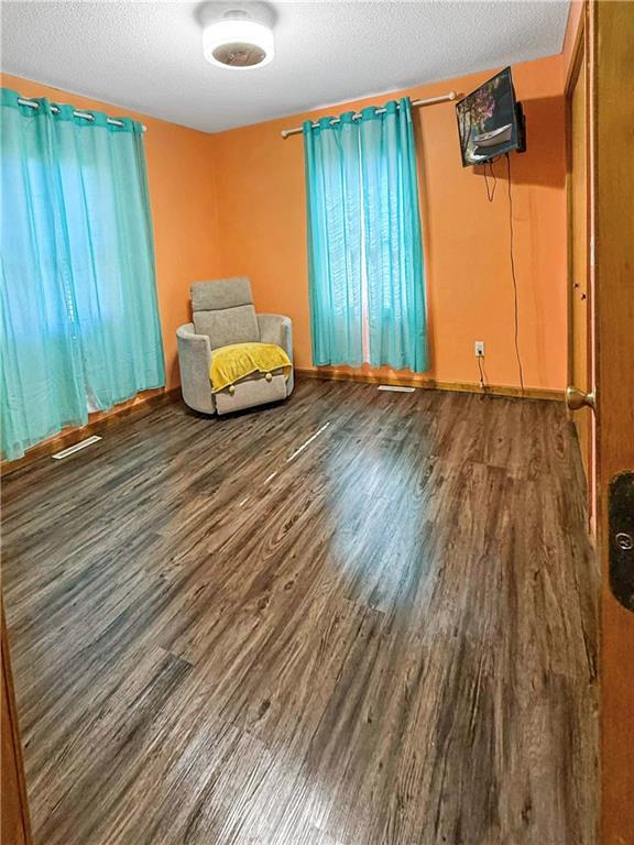 523 North Lafayette Street Corder, MO 64021 - Photo 13 of 28